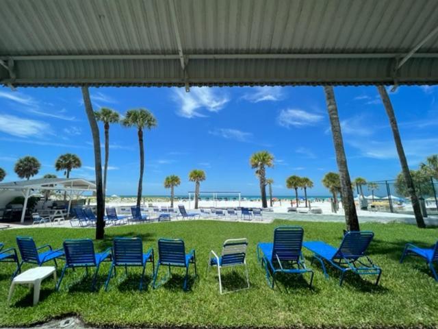 Aparthotel Sea Crest Point O'Rocks Esterno foto