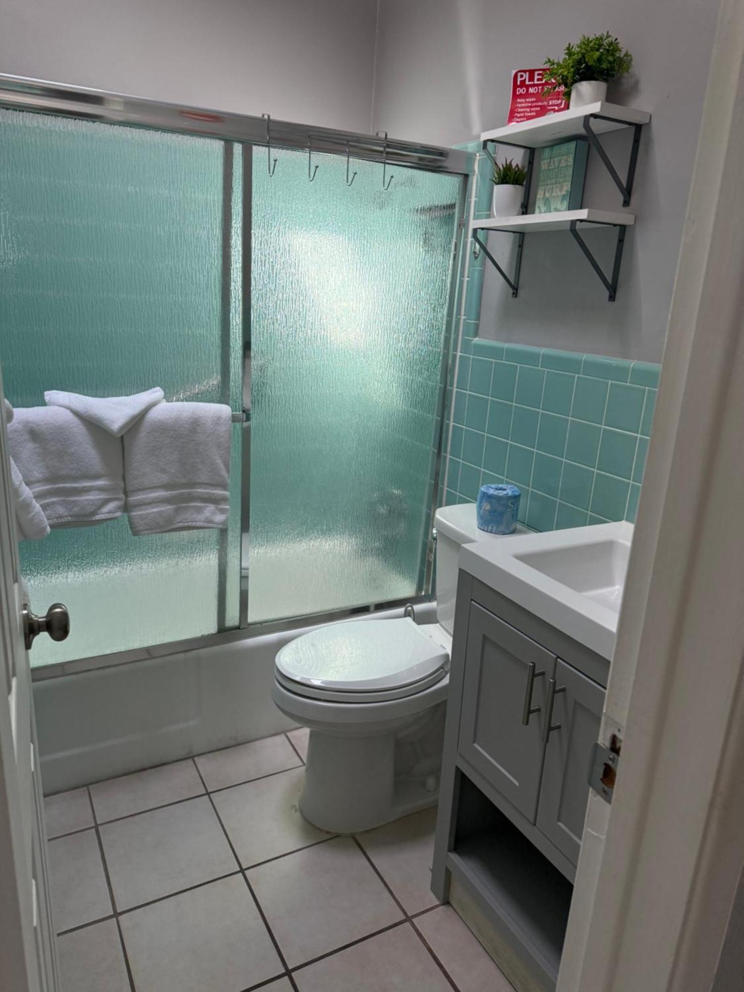 Aparthotel Sea Crest Point O'Rocks Esterno foto